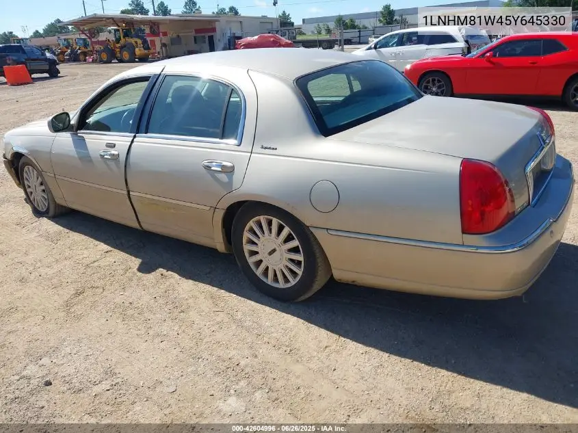 2005 Lincoln Town Car Signature VIN: 1LNHM81W45Y645330 Lot: 42604996
