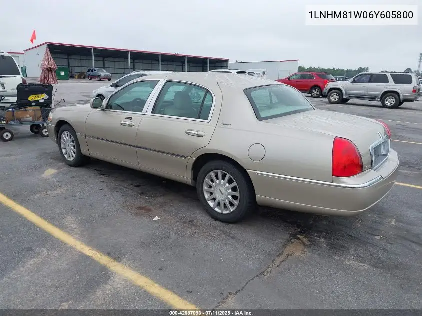 2006 Lincoln Town Car Signature VIN: 1LNHM81W06Y605800 Lot: 42687093