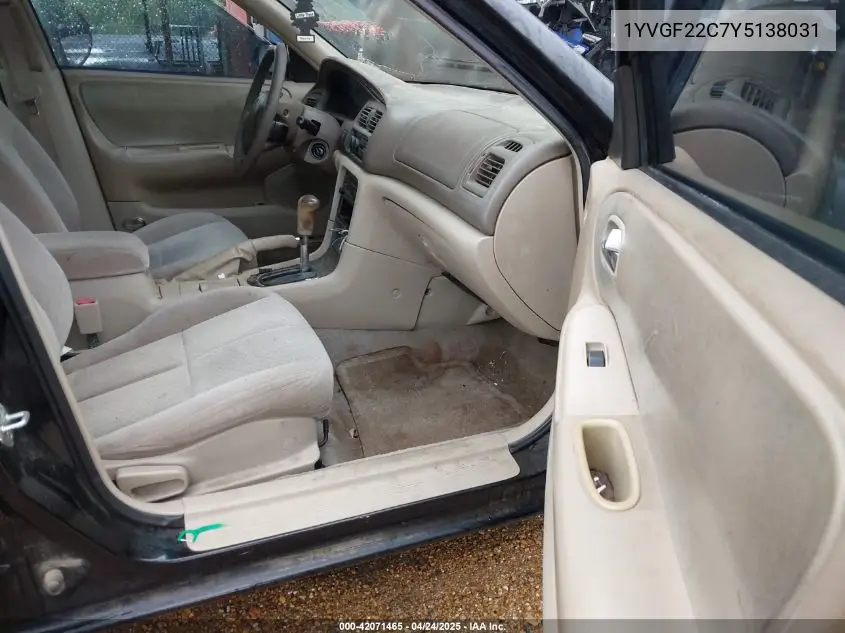 2000 Mazda 626 Es/Lx VIN: 1YVGF22C7Y5138031 Lot: 42071465