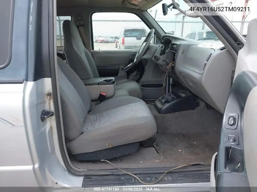 2002 Mazda B3000 Ds VIN: 4F4YR16U52TM09211 Lot: 41741160