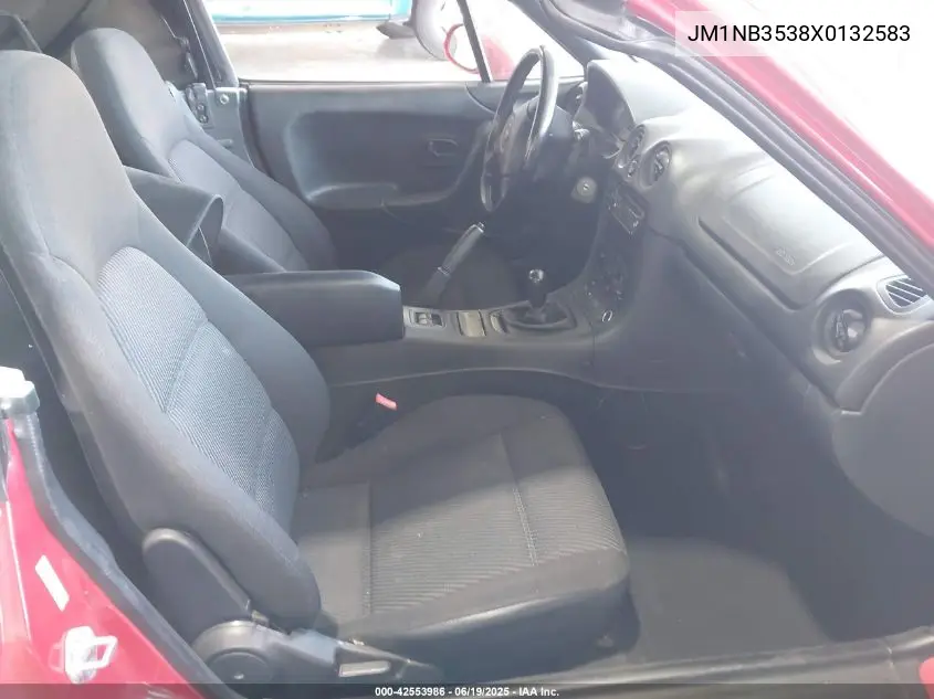 1999 Mazda Mx-5 Miata Leather Pkg/Popular Equipment Pkg/Sports Pkg/Touring Pkg VIN: JM1NB3538X0132583 Lot: 42553986