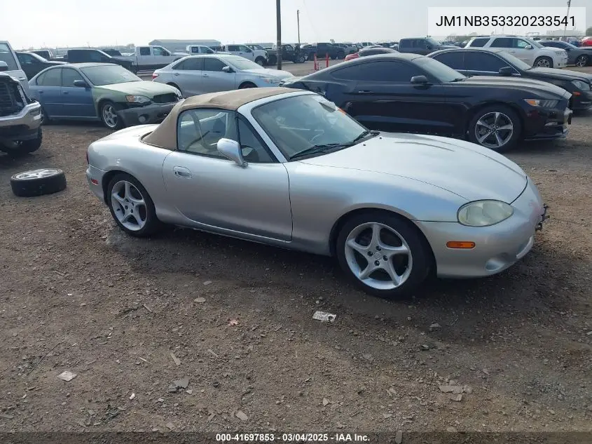2002 Mazda Mx-5 Miata Cloth/Ls/Se VIN: JM1NB353320233541 Lot: 41697853