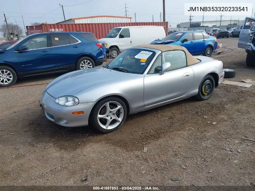2002 Mazda Mx-5 Miata Cloth/Ls/Se VIN: JM1NB353320233541 Lot: 41697853