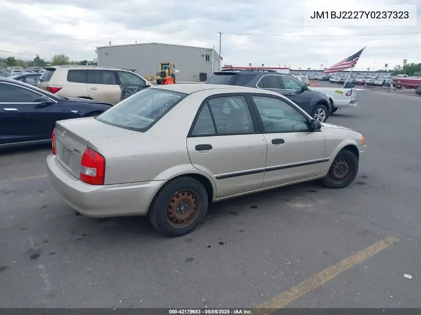 2000 Mazda Protege Dx/Lx VIN: JM1BJ2227Y0237323 Lot: 42179683