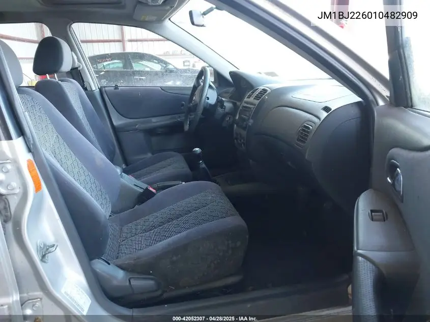 2001 Mazda Protege Es/Lx VIN: JM1BJ226010482909 Lot: 42052307