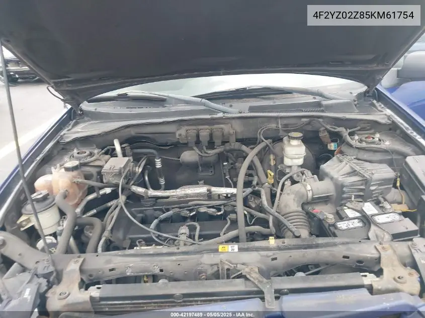 2005 Mazda Tribute I VIN: 4F2YZ02Z85KM61754 Lot: 42197489