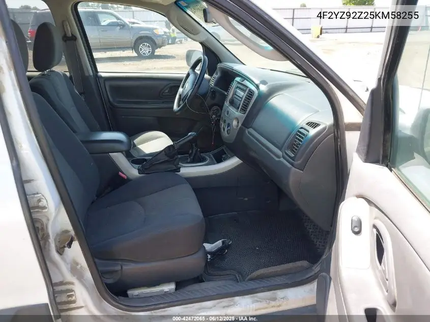 2005 Mazda Tribute I VIN: 4F2YZ92Z25KM58255 Lot: 42472065