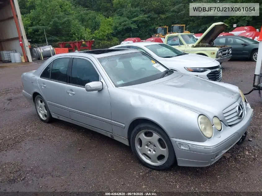 2001 Mercedes-Benz E 430 VIN: WDBJF70J21X061054 Lot: 42542628