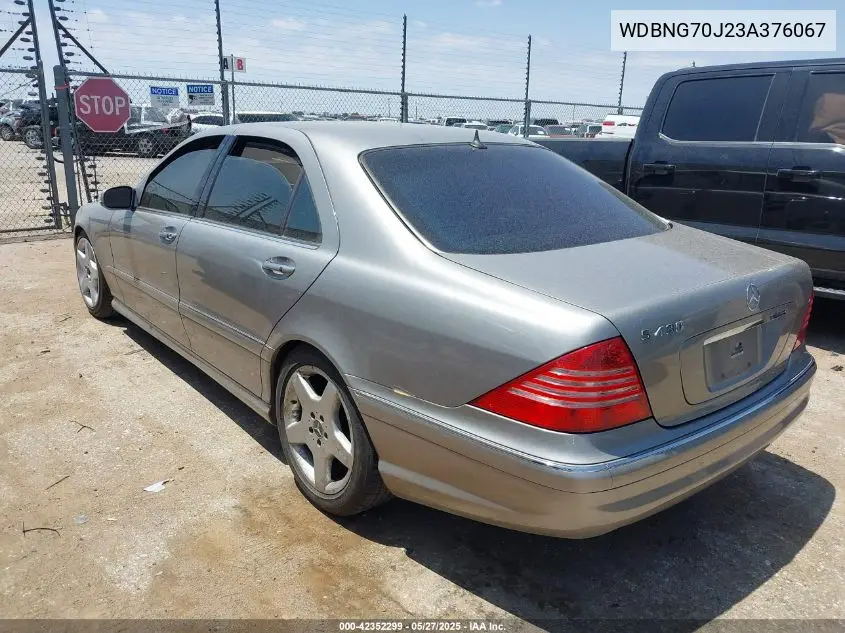 2003 Mercedes-Benz S 430 VIN: WDBNG70J23A376067 Lot: 42352299