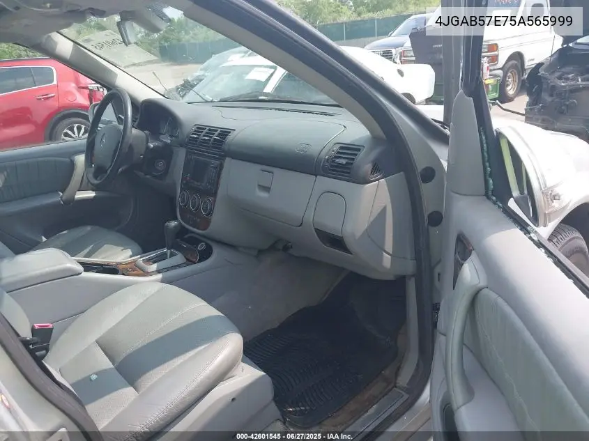 2005 Mercedes-Benz Ml 350 4Matic VIN: 4JGAB57E75A565999 Lot: 42601545