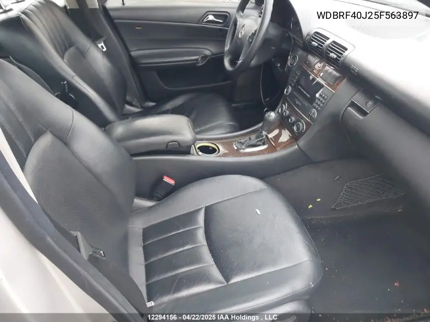 2005 Mercedes-Benz C 230 Sport VIN: WDBRF40J25F563897 Lot: 12294156