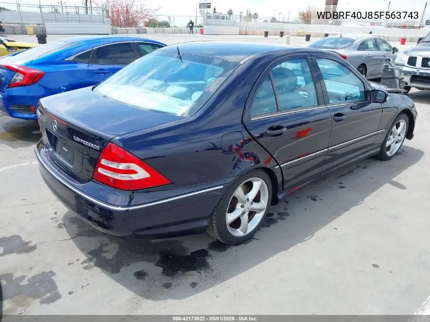 2005 Mercedes-Benz C 230 Kompressor Sport VIN: WDBRF40J85F563743 Lot: 42173922