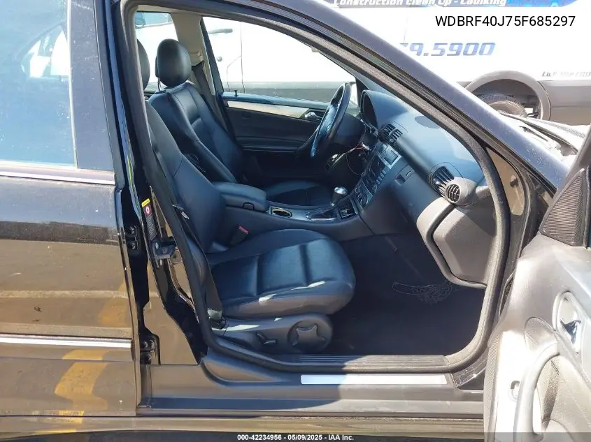 2005 Mercedes-Benz C 230 Kompressor Sport VIN: WDBRF40J75F685297 Lot: 42234956