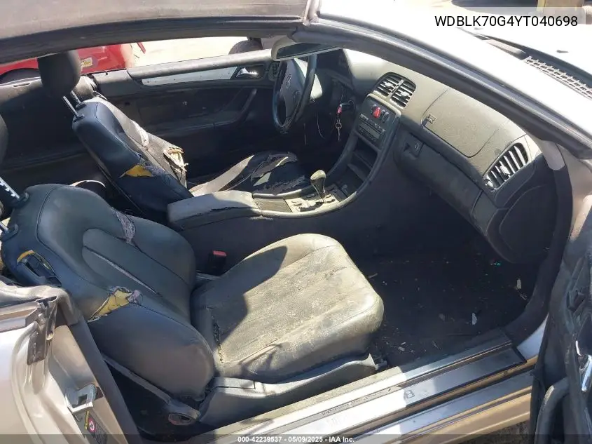 2000 Mercedes-Benz Clk 430 VIN: WDBLK70G4YT040698 Lot: 42239537