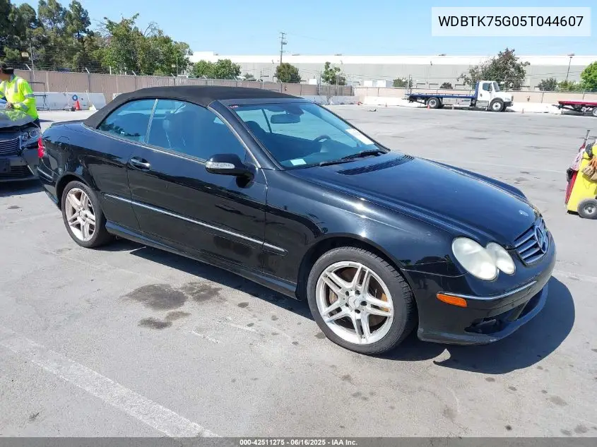 2005 Mercedes-Benz Clk 500 VIN: WDBTK75G05T044607 Lot: 42511275