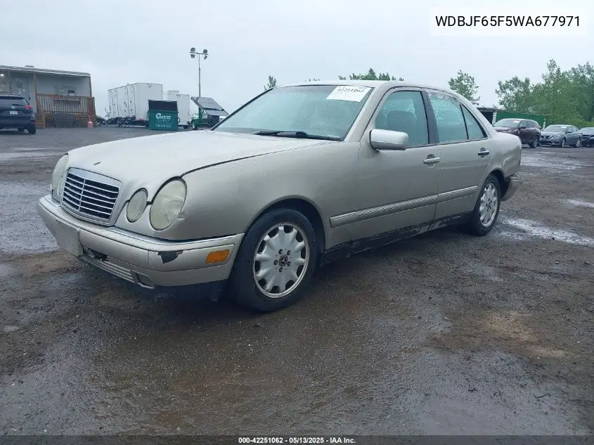 1998 Mercedes-Benz E 320 VIN: WDBJF65F5WA677971 Lot: 42251062