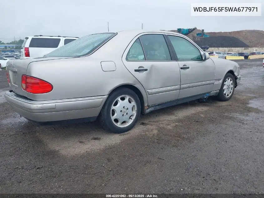 1998 Mercedes-Benz E 320 VIN: WDBJF65F5WA677971 Lot: 42251062
