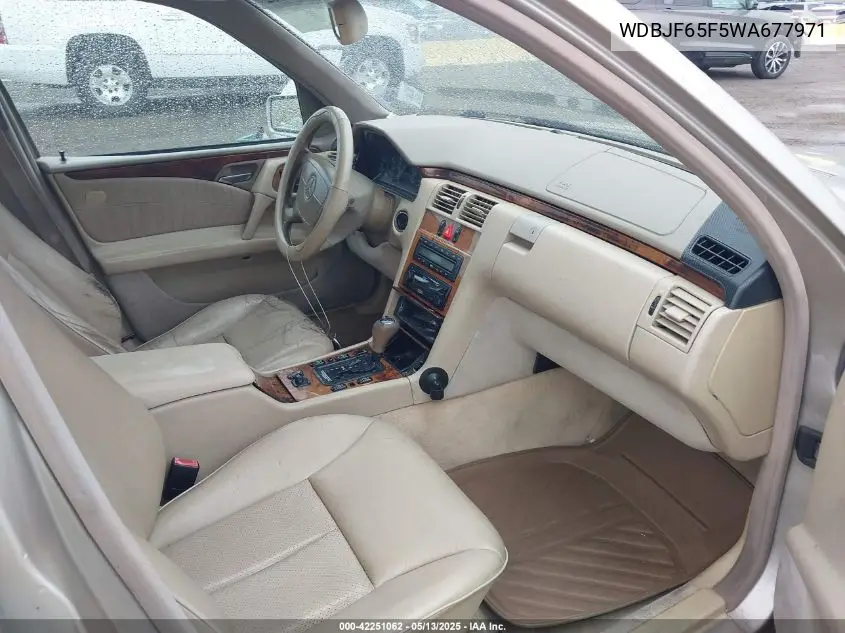 1998 Mercedes-Benz E 320 VIN: WDBJF65F5WA677971 Lot: 42251062