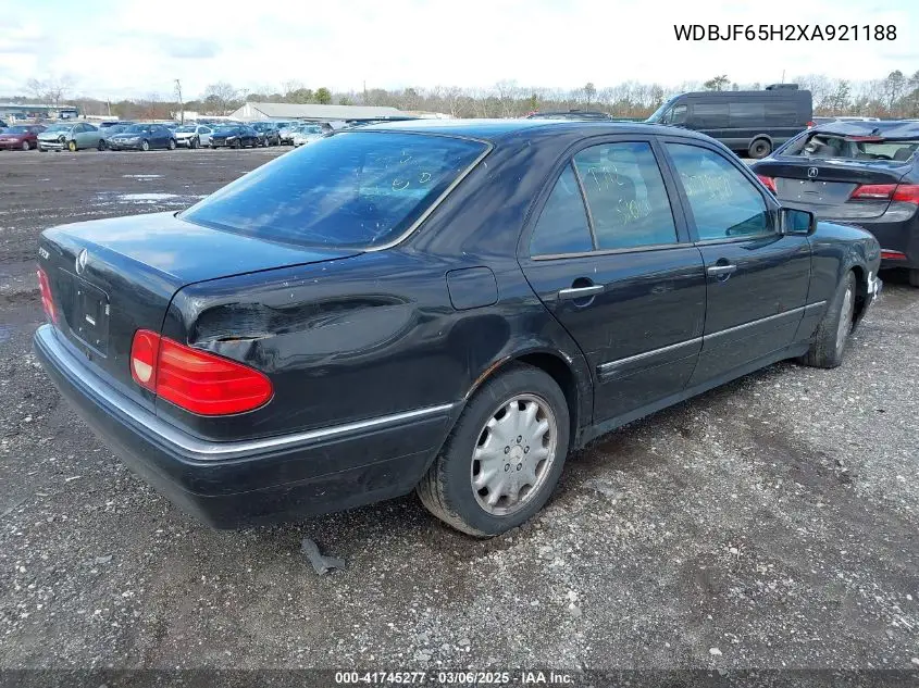 1999 Mercedes-Benz E 320 VIN: WDBJF65H2XA921188 Lot: 41745277