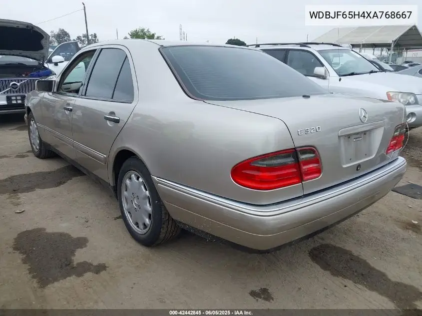 1999 Mercedes-Benz E 320 VIN: WDBJF65H4XA768667 Lot: 42442845