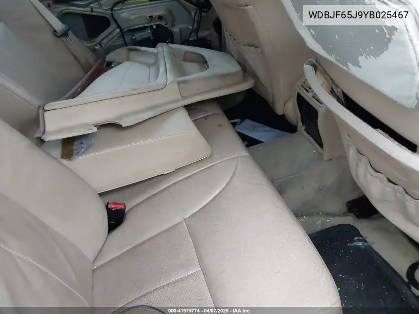 2000 Mercedes-Benz E 320 VIN: WDBJF65J9YB025467 Lot: 41975774