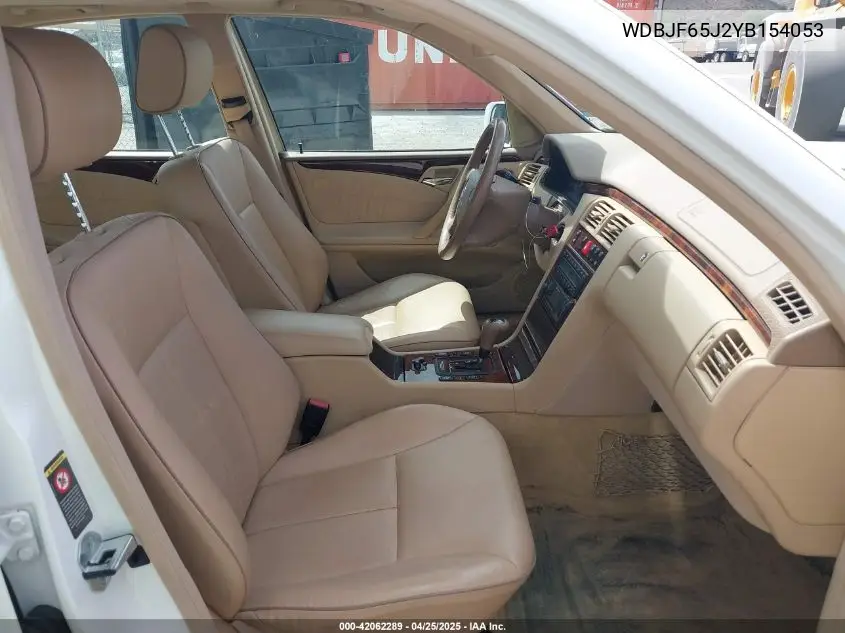 2000 Mercedes-Benz E 320 VIN: WDBJF65J2YB154053 Lot: 42062289