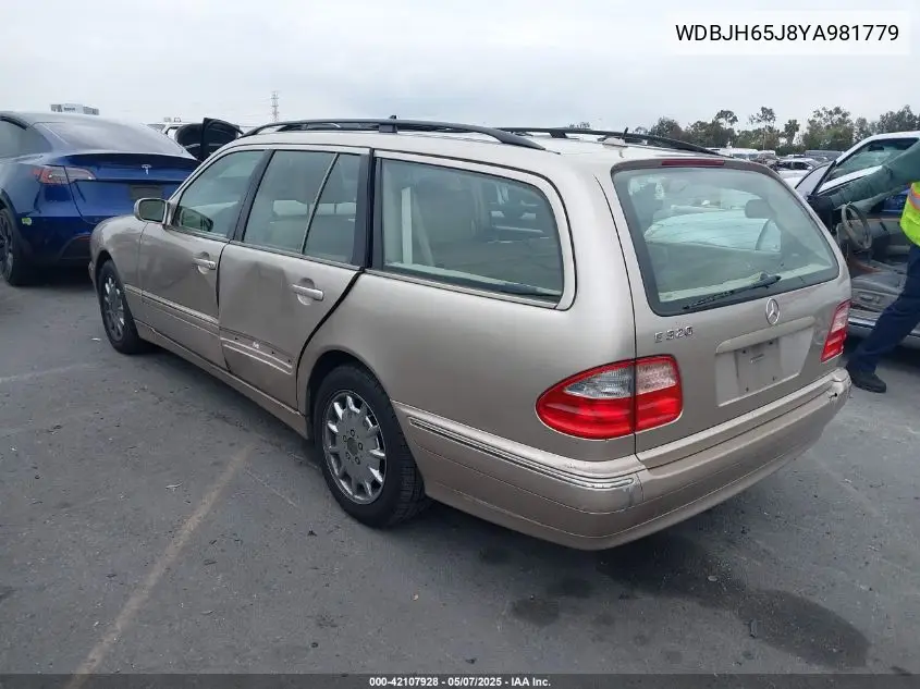 2000 Mercedes-Benz E 320 VIN: WDBJH65J8YA981779 Lot: 42107928