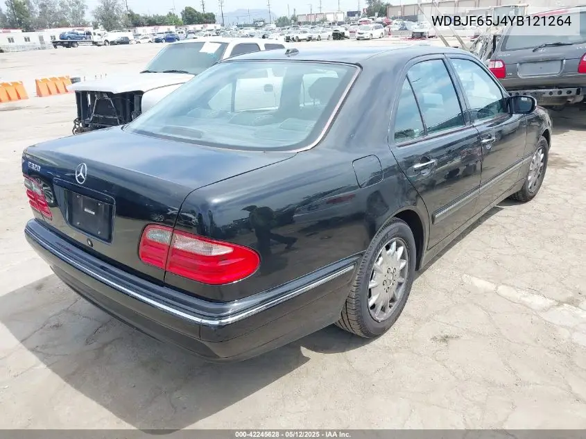2000 Mercedes-Benz E 320 VIN: WDBJF65J4YB121264 Lot: 42245628