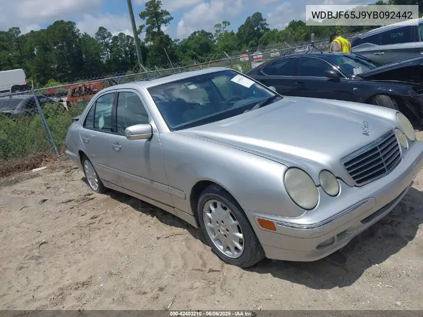2000 Mercedes-Benz E 320 VIN: WDBJF65J9YB092442 Lot: 42403210