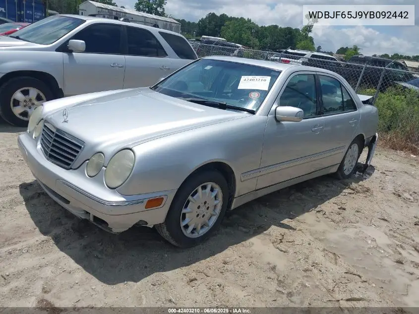 2000 Mercedes-Benz E 320 VIN: WDBJF65J9YB092442 Lot: 42403210