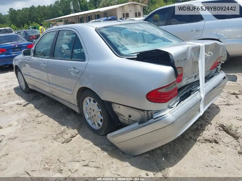 2000 Mercedes-Benz E 320 VIN: WDBJF65J9YB092442 Lot: 42403210