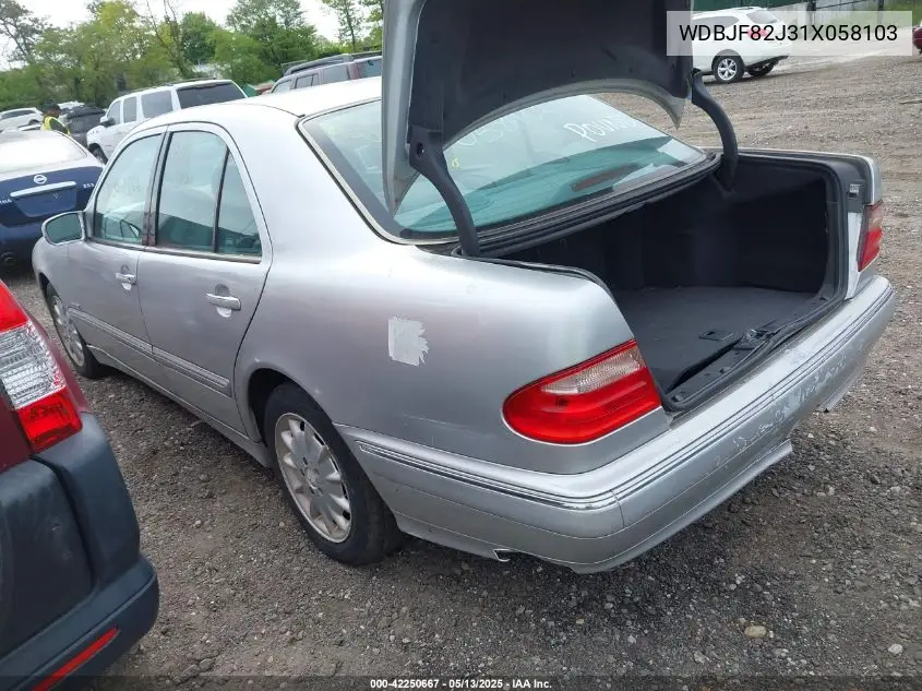 2001 Mercedes-Benz E 320 4M VIN: WDBJF82J31X058103 Lot: 42250667