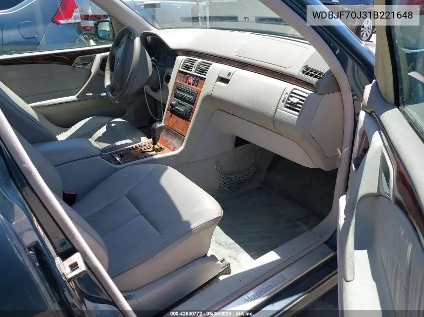 2001 Mercedes-Benz E 430 VIN: WDBJF70J31B221648 Lot: 42630772
