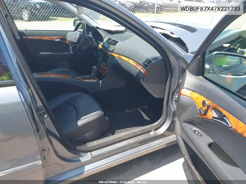 2007 Mercedes-Benz E 350 4Matic VIN: WDBUF87X47X221733 Lot: 42788462