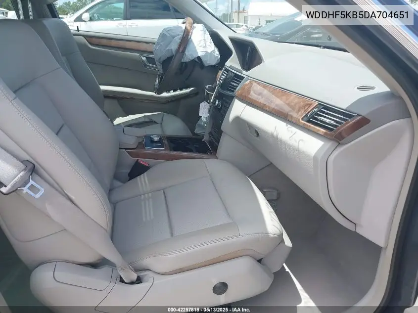 2013 Mercedes-Benz E 350 VIN: WDDHF5KB5DA704651 Lot: 42257818