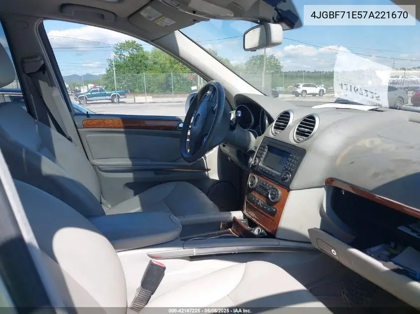 2007 Mercedes-Benz Gl 450 4Matic VIN: 4JGBF71E57A221670 Lot: 42167225