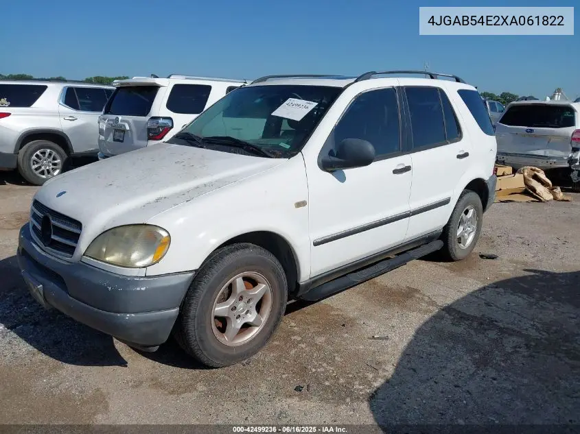 1999 Mercedes-Benz Ml 320 VIN: 4JGAB54E2XA061822 Lot: 42499236