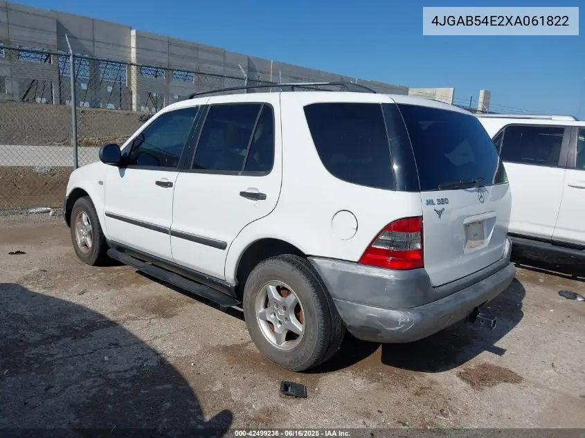 1999 Mercedes-Benz Ml 320 VIN: 4JGAB54E2XA061822 Lot: 42499236