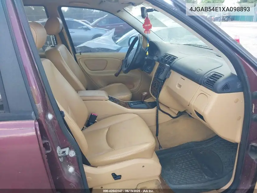 1999 Mercedes-Benz Ml 320 VIN: 4JGAB54E1XA098893 Lot: 42543147