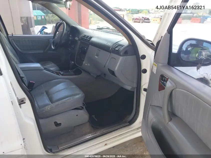 2000 Mercedes-Benz Ml 320 VIN: 4JGAB54E1YA162321 Lot: 42576829