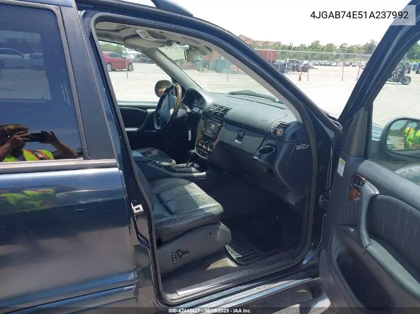 2001 Mercedes-Benz Ml 55 Amg VIN: 4JGAB74E51A237992 Lot: 42445427