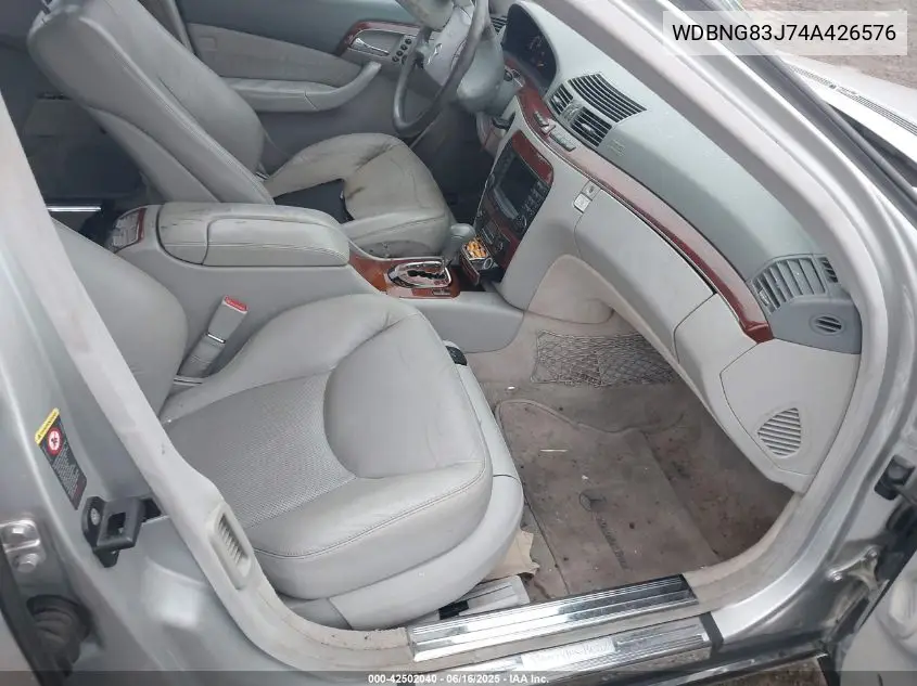 2004 Mercedes-Benz S-Class 4.3L VIN: WDBNG83J74A426576 Lot: 42502040