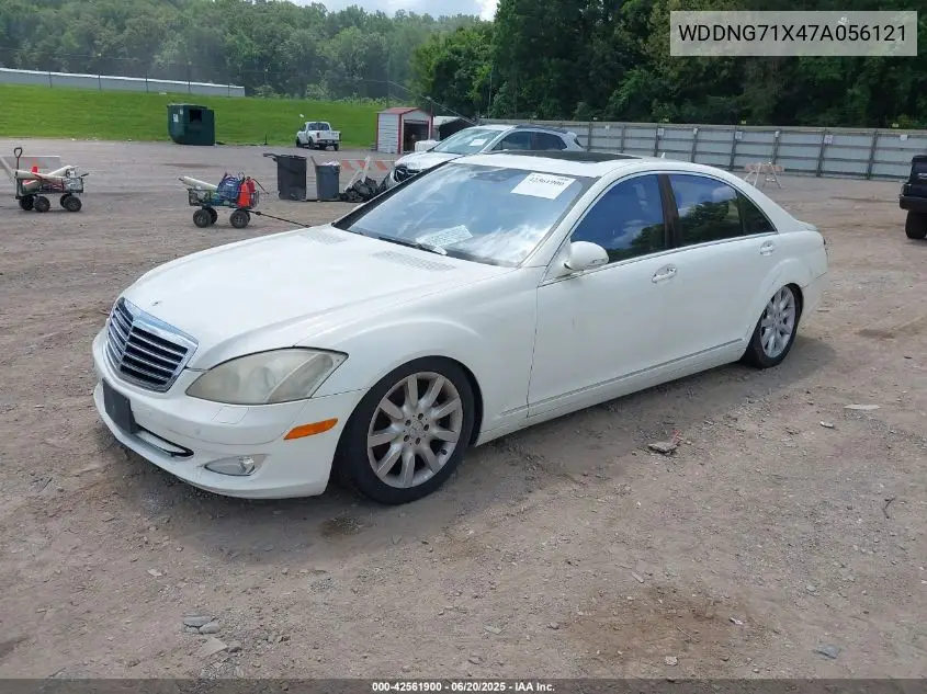 2007 Mercedes-Benz S 550 VIN: WDDNG71X47A056121 Lot: 42561900