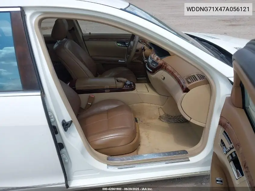 2007 Mercedes-Benz S 550 VIN: WDDNG71X47A056121 Lot: 42561900