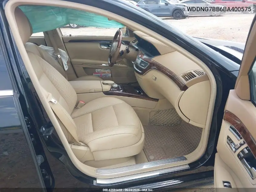 2011 Mercedes-Benz S 550 VIN: WDDNG7BB6BA400575 Lot: 42591419