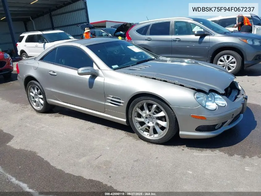 2004 Mercedes-Benz Sl 500 VIN: WDBSK75F94F067237 Lot: 42598119