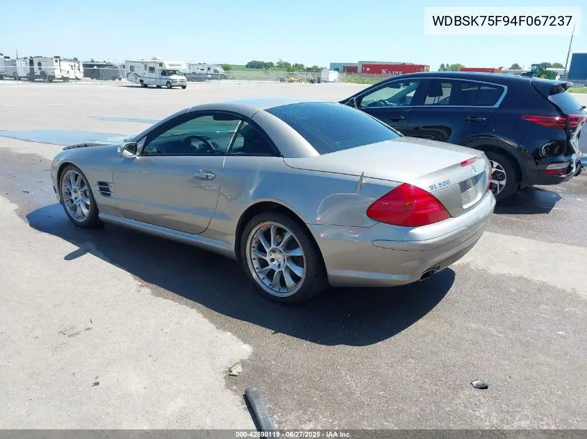 2004 Mercedes-Benz Sl 500 VIN: WDBSK75F94F067237 Lot: 42598119