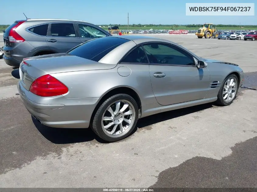2004 Mercedes-Benz Sl 500 VIN: WDBSK75F94F067237 Lot: 42598119