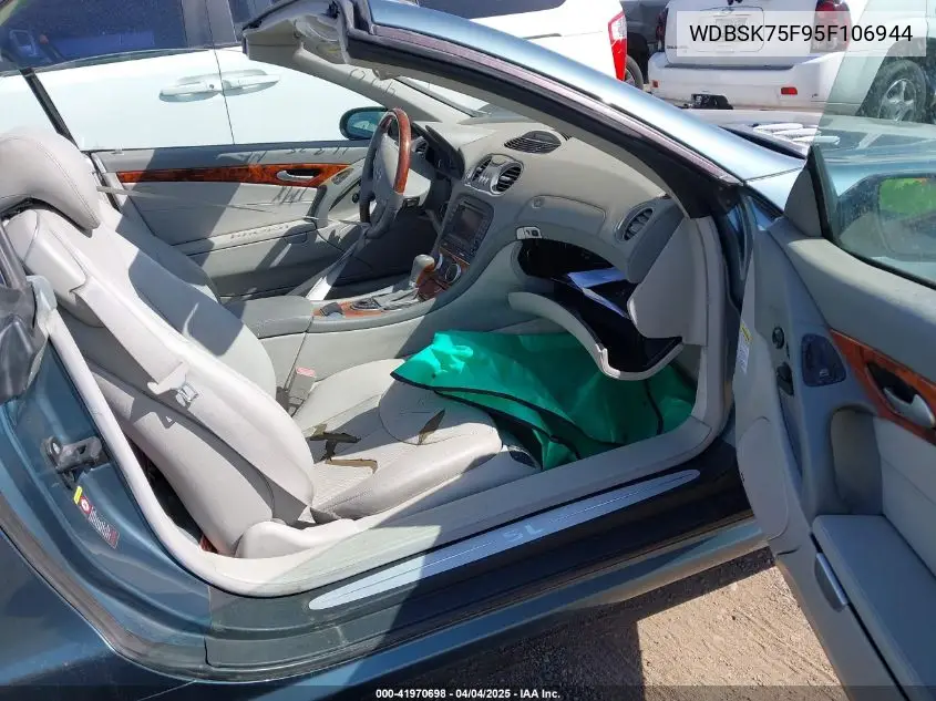 2005 Mercedes-Benz Sl 500 VIN: WDBSK75F95F106944 Lot: 41970698
