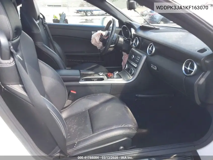 2019 Mercedes-Benz Slc 300 VIN: WDDPK3JA1KF163070 Lot: 41785084